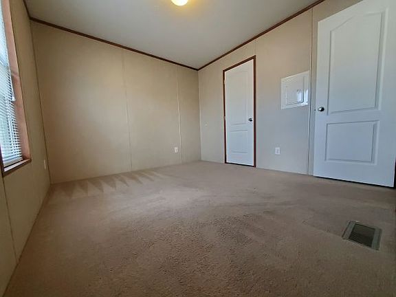 4th image of 3642 Boulder Hwy Trailer 205