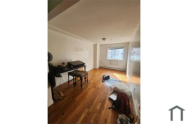 Building Photo - 3410 Wickham Ave