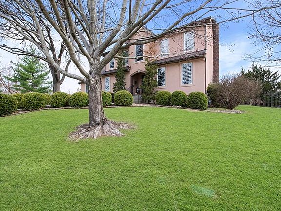 4th image of 2800 SW Twincreek Ct