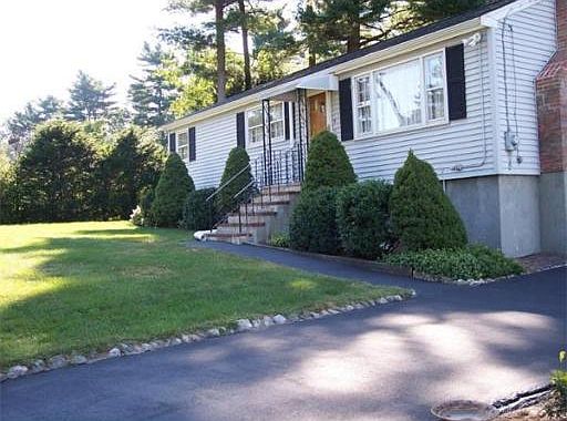 1st image of 5 Carolyn Rd