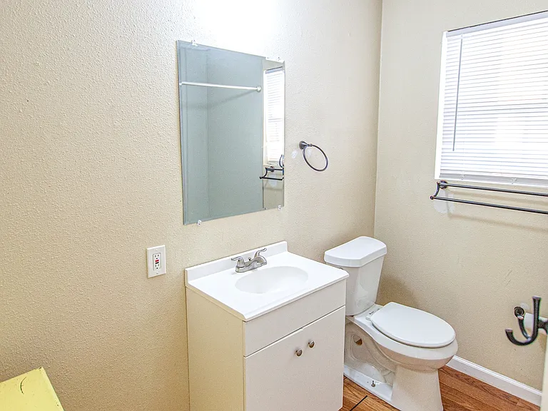 3624 Walnut Ave — Photo 12