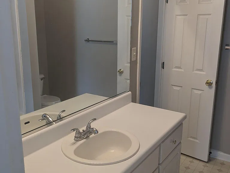 337 Crawford Mill Ln — Photo 13