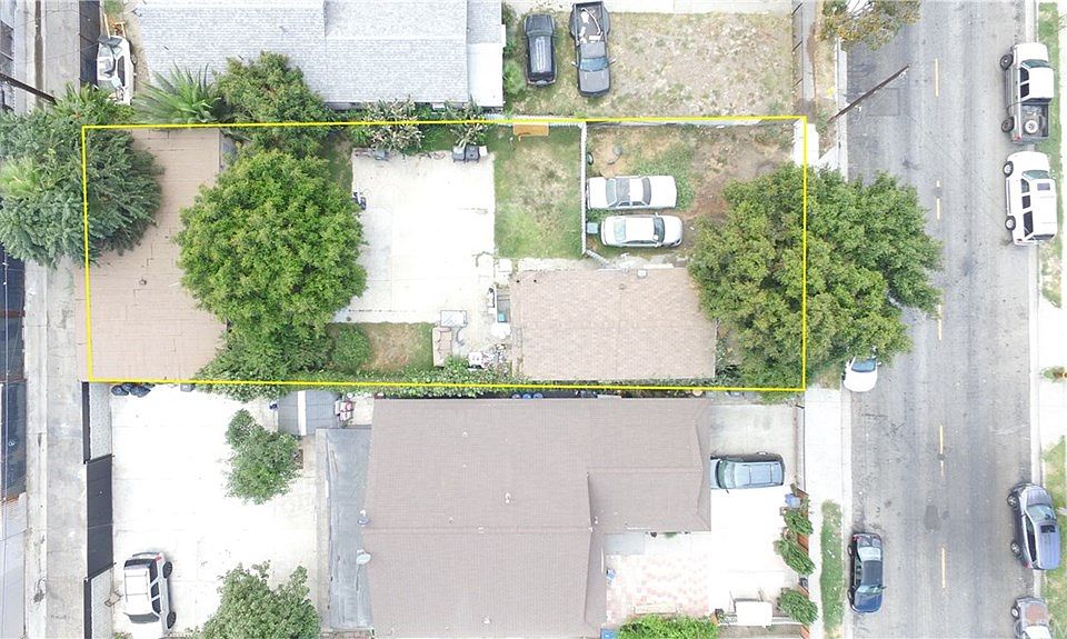 1st image of 8716 Holmes Ave