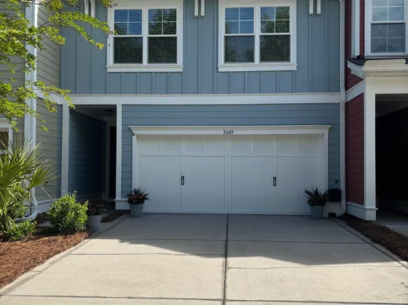 2069 Kings Gate Ln, Mount Pleasant, SC 29466