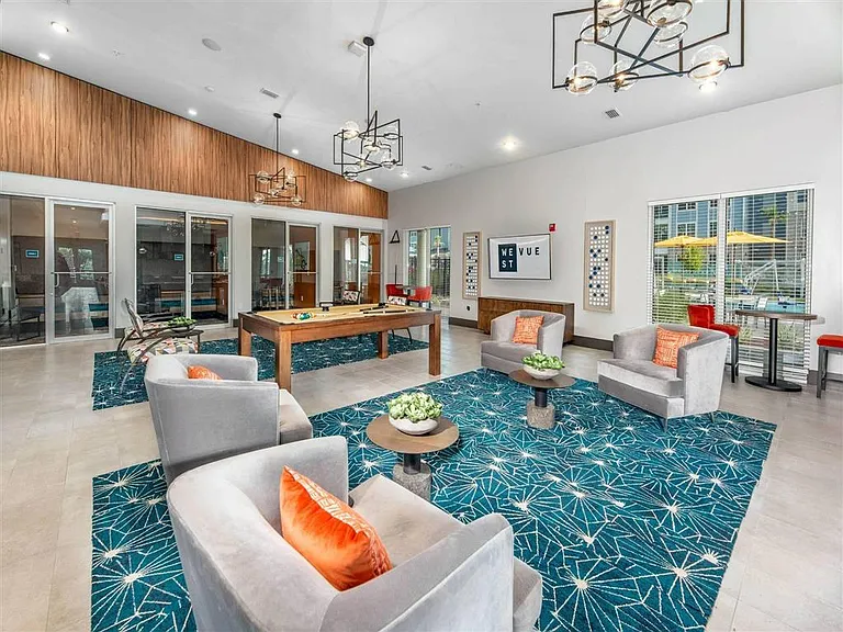 Alvista West Vue — Photo 18