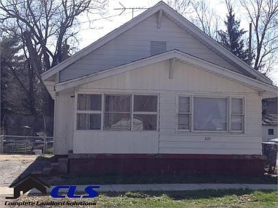1st image of 829 Park St