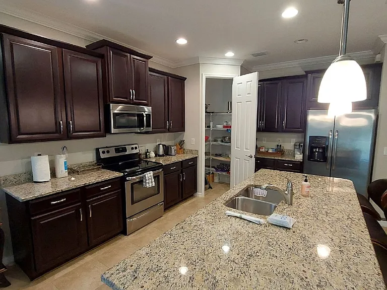 139 Maraviya Blvd — Photo 23