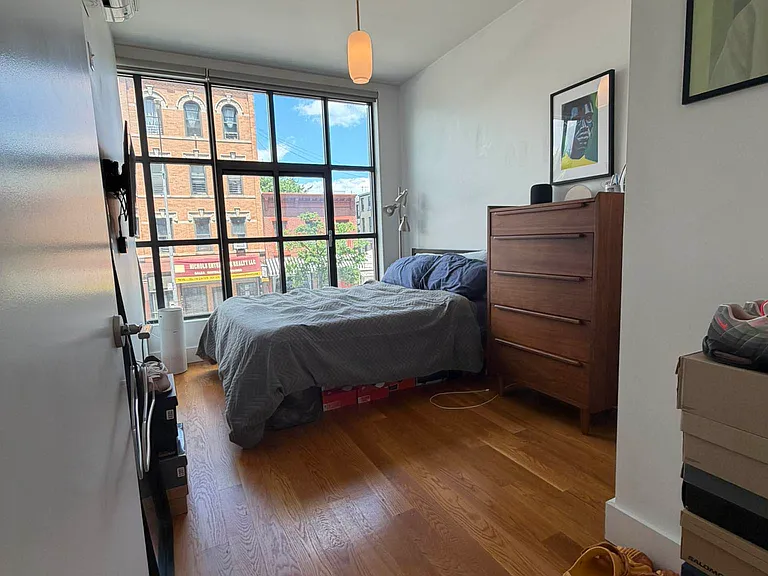 1040 Dean St #214 — Photo 10
