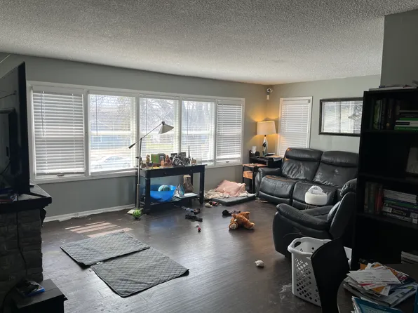 3285 Library Ln #L2, Minneapolis, MN 55426