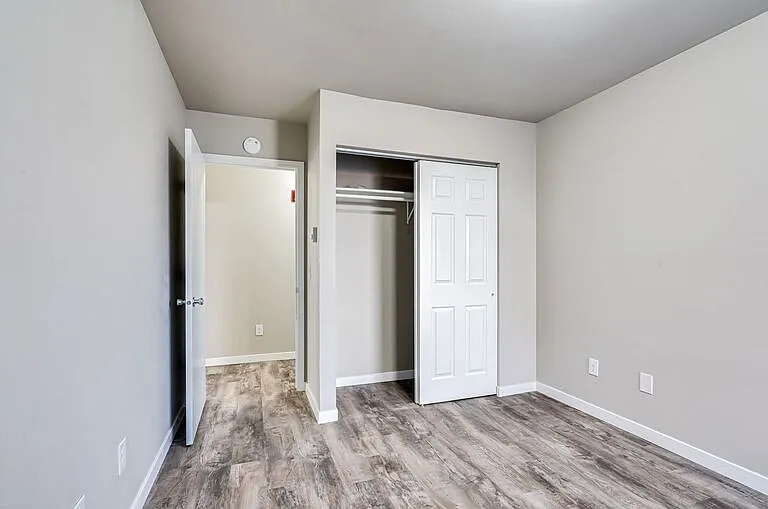 825 Wisconsin St #1B — Photo 13