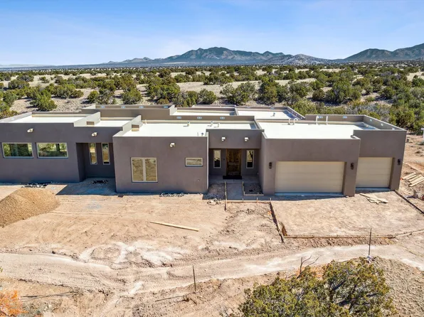 47 Stagecoach Trl, Sandia Park, NM 87047