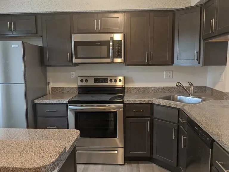 eland kitchen 1