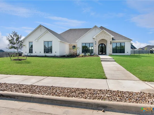 1242 Ambrose Dr, Salado, TX 76571