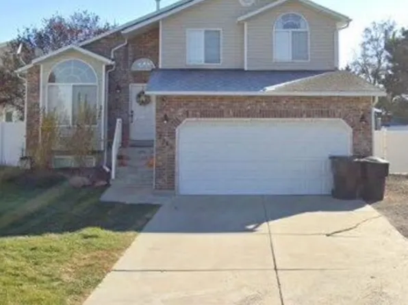 2366 N 1110 W, Clinton, UT 84015