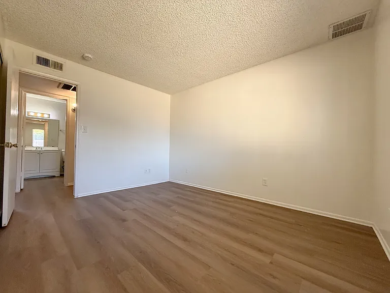4138 W Campo Bello Dr — Photo 13