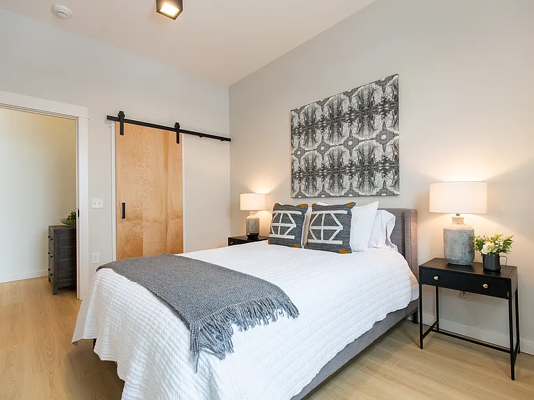 515 W Aspen St #301 — Photo 14