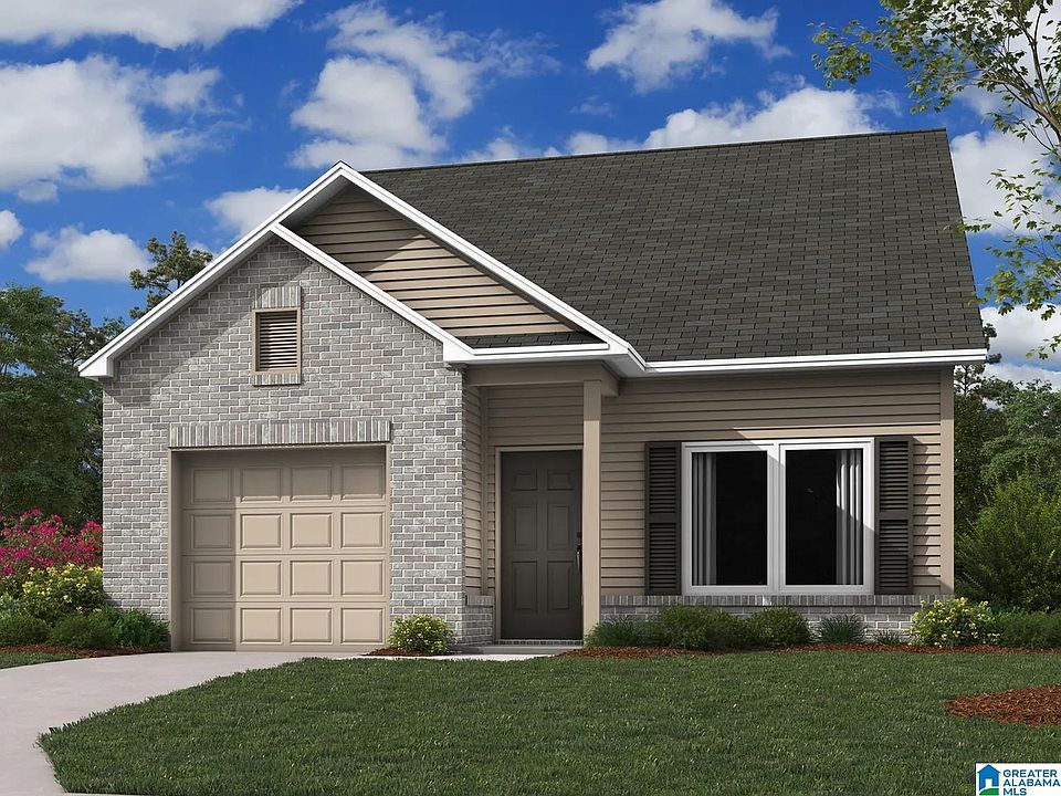 2nd image of 131 Dogwood St
