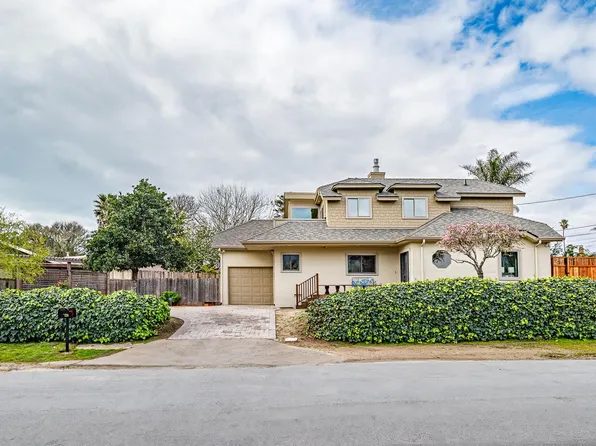 120 Vista Dr, La Selva Beach, CA 95076