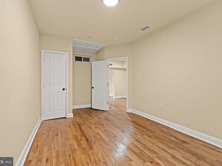 1716 Capitol Ave NE #2 — Photo 12