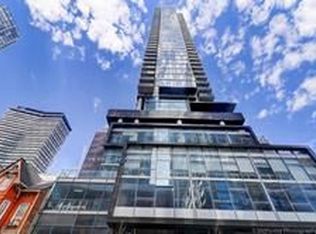 290 Adelaide St W #4006, Toronto, ON M5V1N1