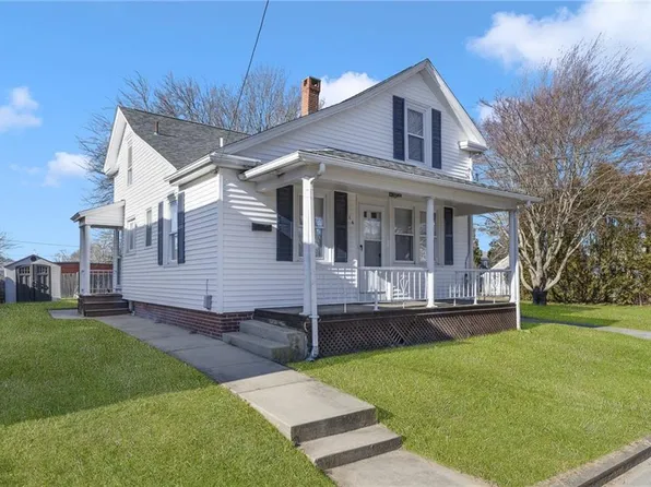 14 S Cornell Ave, Warren, RI 02885
