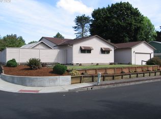 1979 SW 8th Dr, Gresham, OR 97080