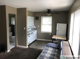 124 W South St APT 4, Lansing, MI 48910