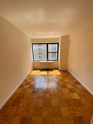 Rented by Olympia House Delaware LP | media 19