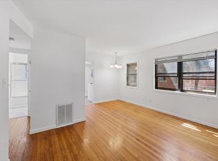 302 E 19th St APT 2B, Indianapolis, IN 46202
