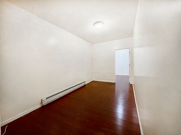 5th image of 380 Knickerbocker Ave #3R