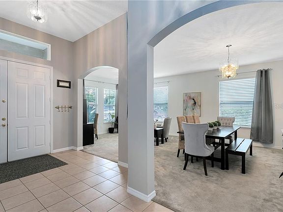 3rd image of 717 Mountain Ash Way