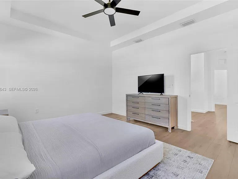 2444 SE 24th Ave — Photo 26