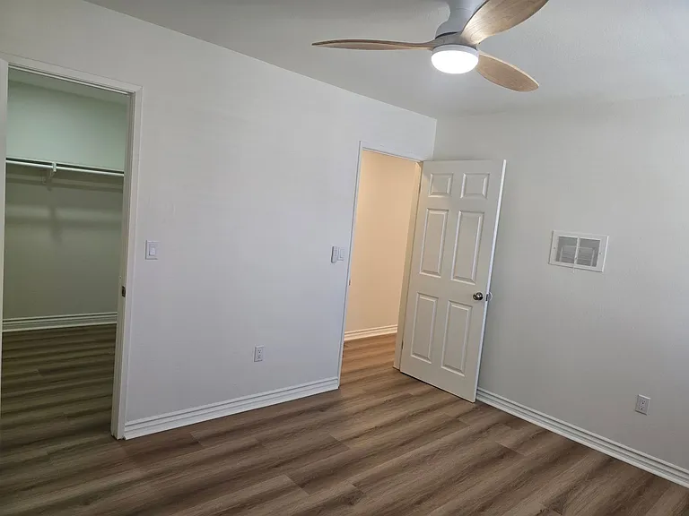 18651 Libra Cir — Photo 16