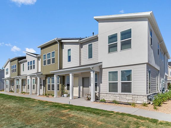 Finished home photos are representational images only. See sales agent for details.