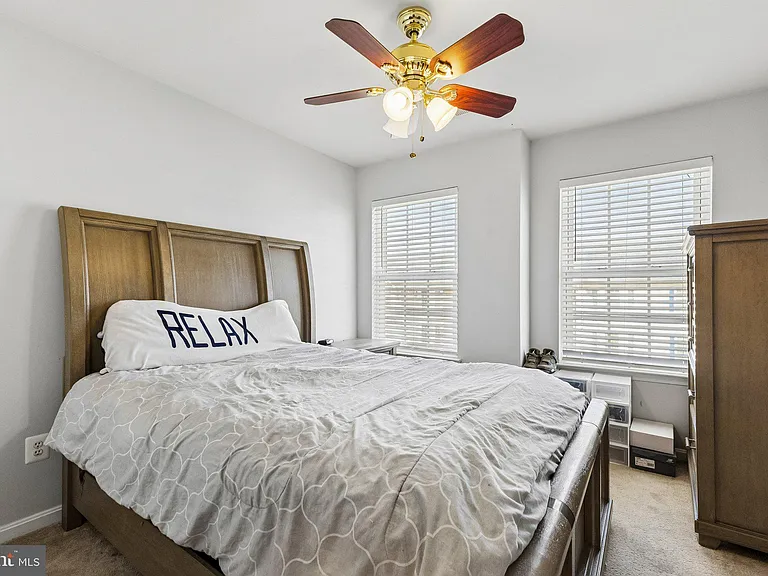 12047 Kemps Landing Cir — Photo 19