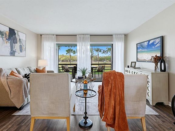 3rd image of 5058 Marsh Field Rd #8