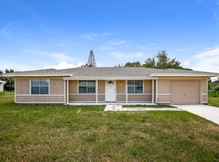 325 SW Eastport Cir, Port Saint Lucie, FL 34953