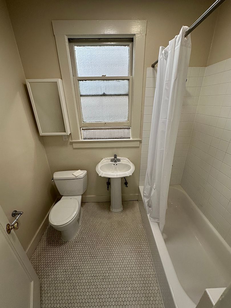 74 Retiro Way Unit 4 - Image 4