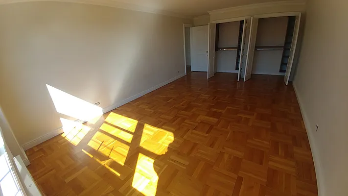 Rented by Metro Garden Realty NYC | media 30