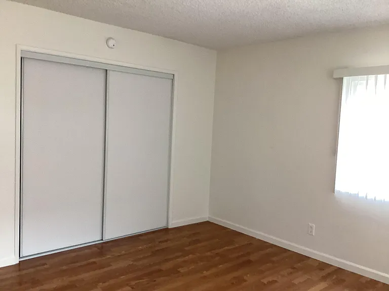 3236 Fairesta St #4 — Photo 5