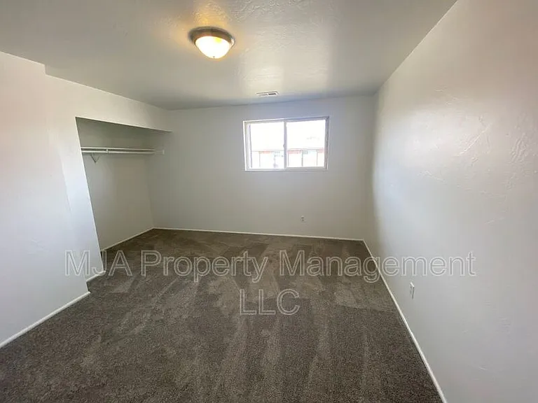 2517 S Lakecrest Dr #3 — Photo 12