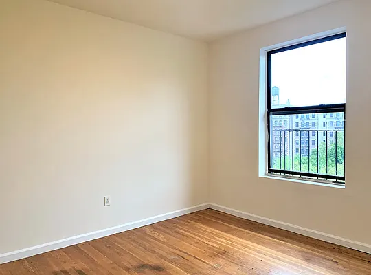 Rented by REAL New York | media 9