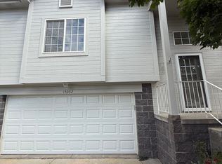 15032 Camden Ave, Omaha, NE 68116