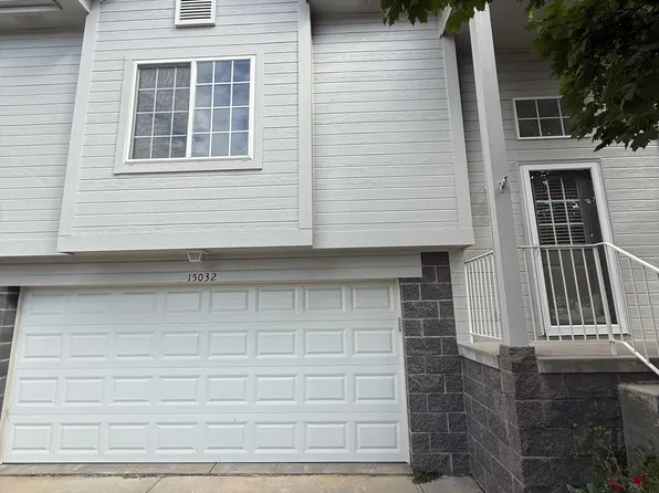 15032 Camden Ave, Omaha, NE 68116
