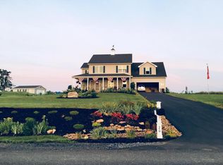 20 Bella Terra Dr, Shermans Dale, PA 17090