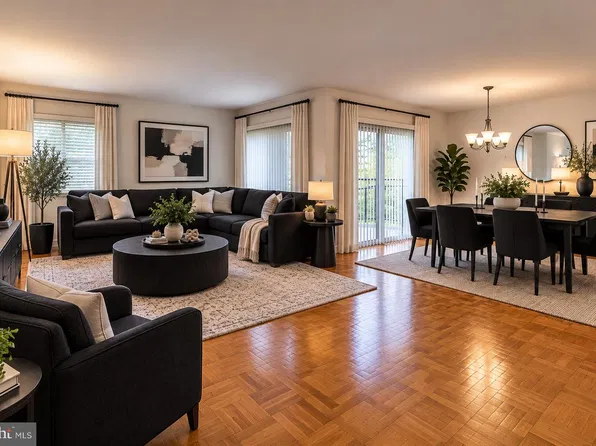 25 Stonehenge Cir APT 7, Baltimore, MD 21208