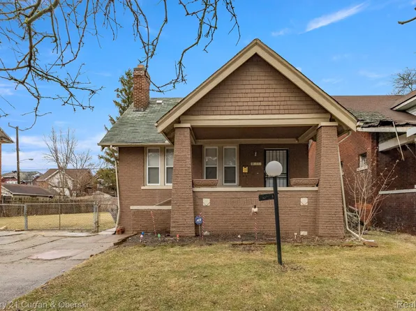 4010 Hazelwood St, Detroit, MI 48204