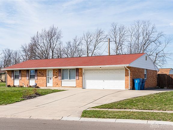 3rd image of 6721 Stonehurst Dr