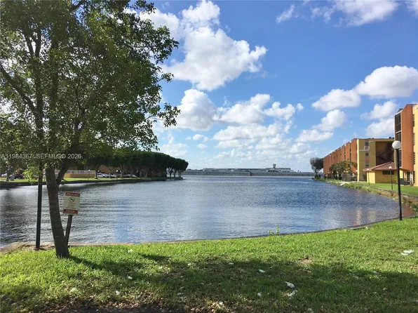 4721 NW 7th St APT 104-12, Miami, FL 33126