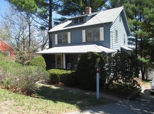 746 Grove St, Worcester, MA 01605